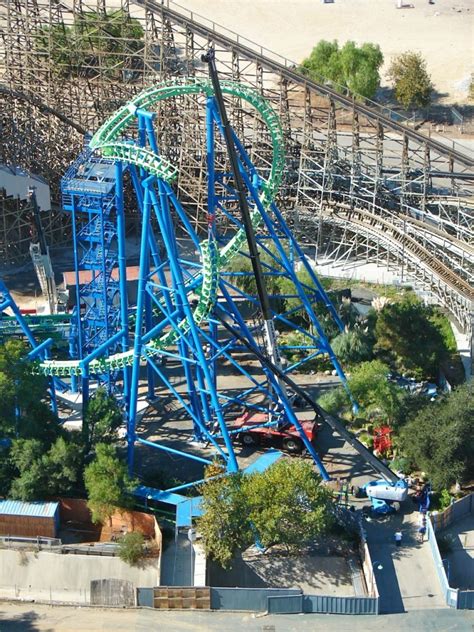 The History and Evolution of Deja Vu at Six Flags Magic Mountain